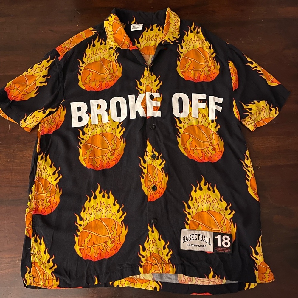 RARE Heron Preston Basketball Skateboards Broke Off Button Up Shirt Mens Medium